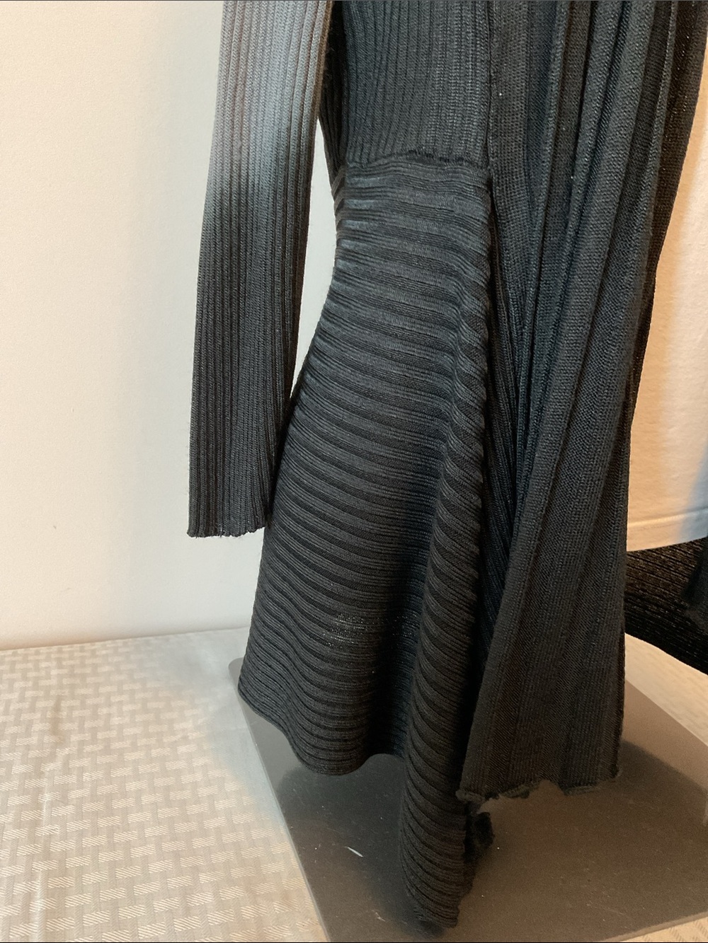 Ombre Ribbed Knit Cardigan - Picture 4 of 10